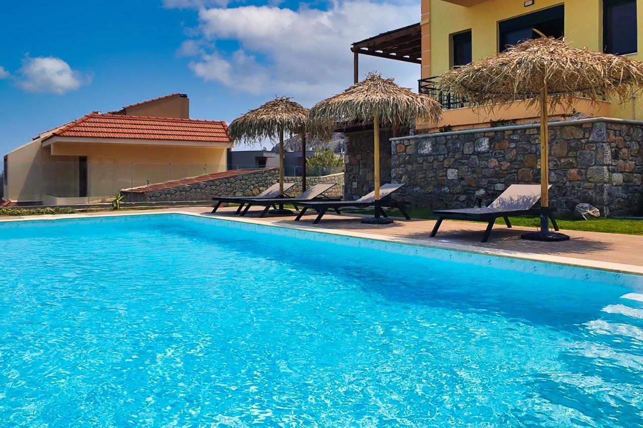 Siena Pool Villa Коскіну Екстер'єр фото